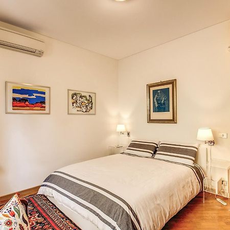 Terrazza Piccolomini: Elegant Apartment Stunning View Over Rome/St Peter'S Dome Exterior foto
