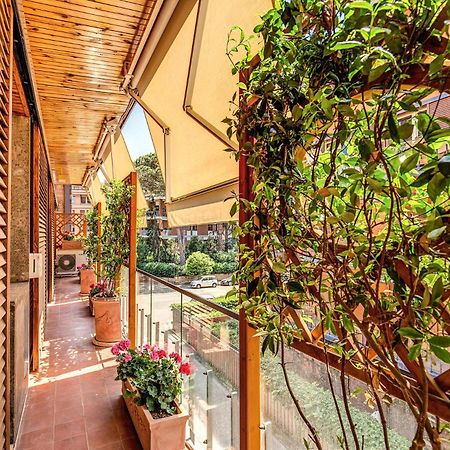 Terrazza Piccolomini: Elegant Apartment Stunning View Over Rome/St Peter'S Dome Exterior foto