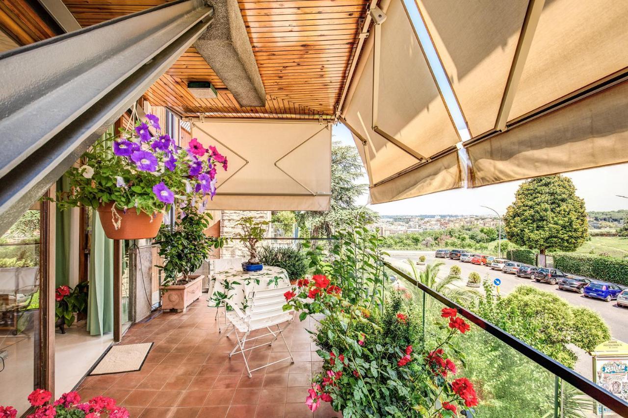 Terrazza Piccolomini: Elegant Apartment Stunning View Over Rome/St Peter'S Dome Exterior foto